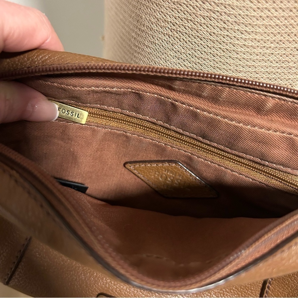Fossil Rae Leather Crossbody Bag - Picture 5 of 6